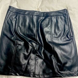 Lulus Black Faux Leather Skirt. Size Small. NWOT